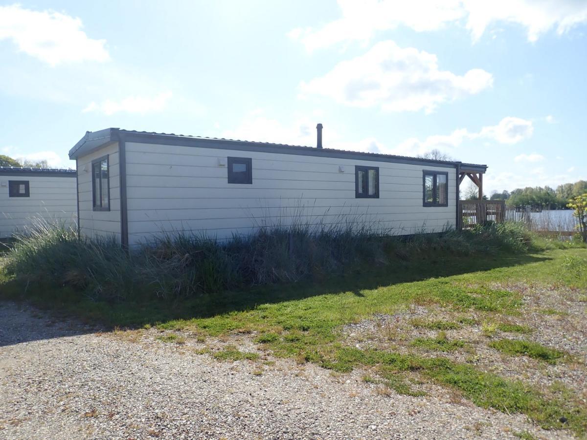 Ferienpark Suederstapel - Eiderlodge 3 Dış mekan fotoğraf